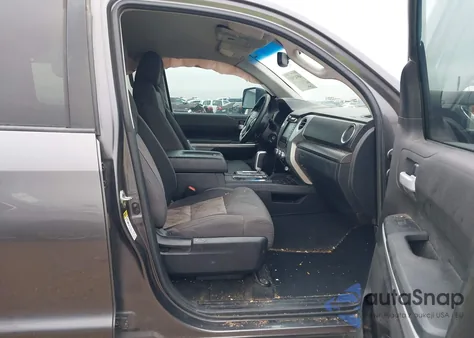 2016 Toyota Tundra Sr5 5.7L V8 из США, поврежденный, VIN 5TFDW5F10GX563161